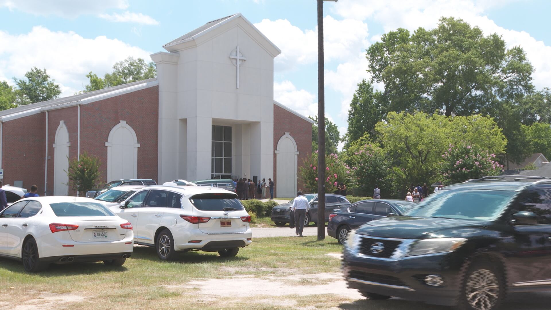 Funeral held for 16-year-old killed in Colonial Life Boulevard shooting - Vimarsana News