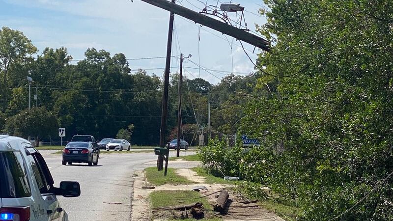 Vehicle causes power outage in Sumter, SC