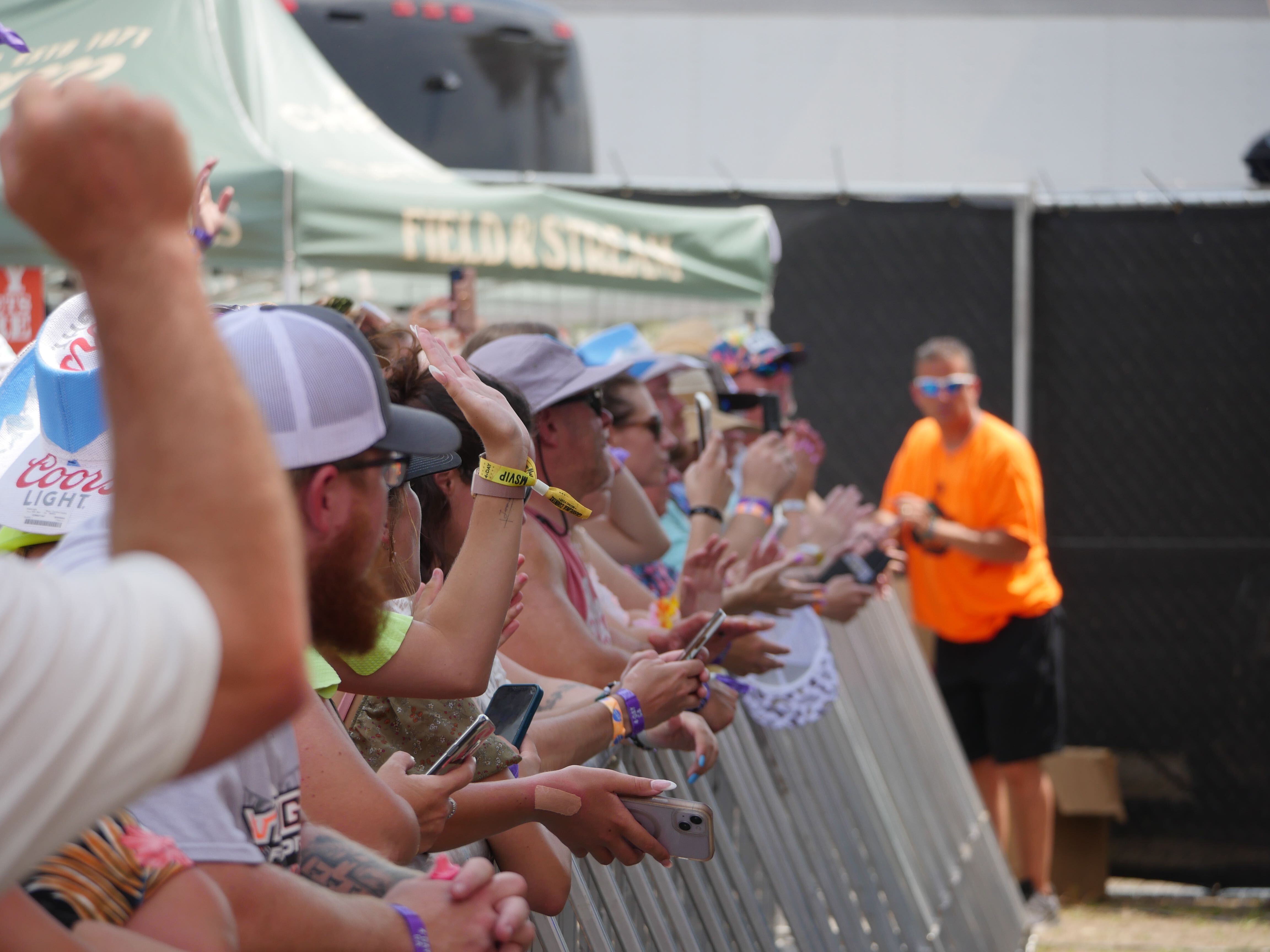 CCMF DAY 3: Excitement builds at day 3 of CCMF; Morgan Wallen headlines tonight - Vimarsana News